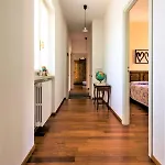 Mezzaluna Private Pool,ac,wifi,5km From Alba Prázdninový dům Biglini
