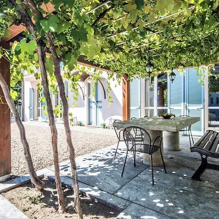 Mezzaluna Private Pool,ac,wifi,5km From Alba Biglini
