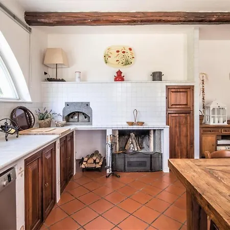Mezzaluna Private Pool,ac,wifi,5km From Alba