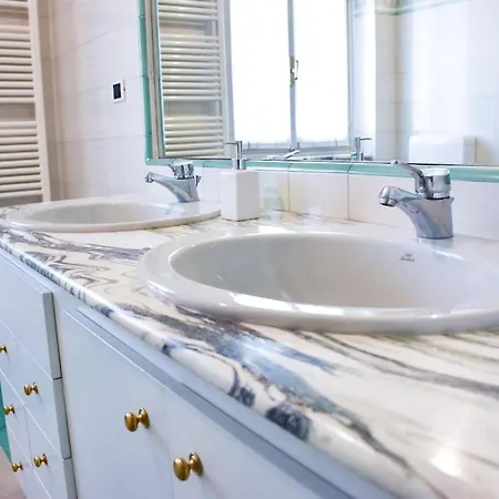 Mezzaluna Private Pool,ac,wifi,5km From Alba Casa vacanze Biglini
