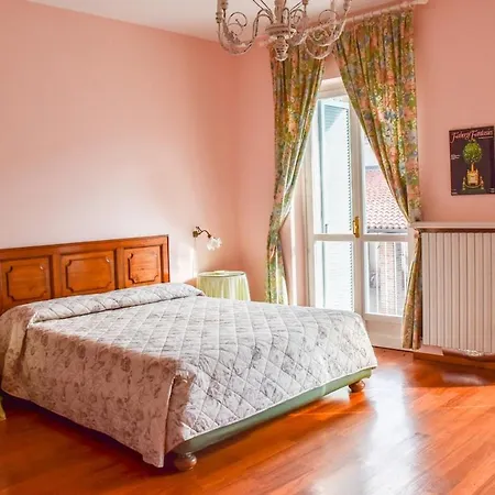 Mezzaluna Private Pool,ac,wifi,5km From Alba Ferienhaus Biglini