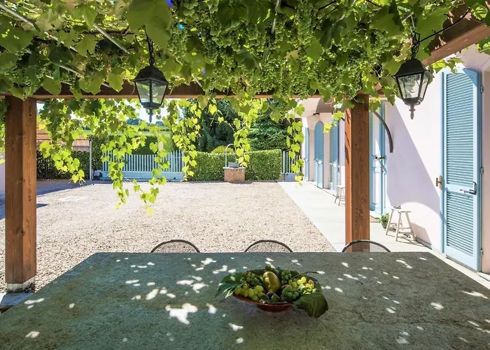 Mezzaluna Private Pool,ac,wifi,5km From Alba 別荘 *