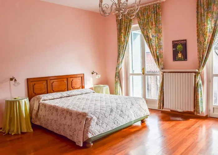 Mezzaluna Private Pool,ac,wifi,5km From Alba 別荘 Biglini